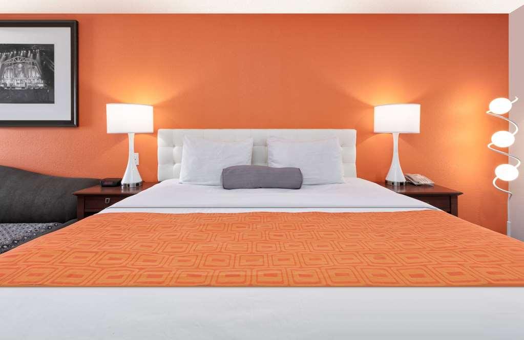 Howard Johnson By Wyndham San Marcos Habitación foto
